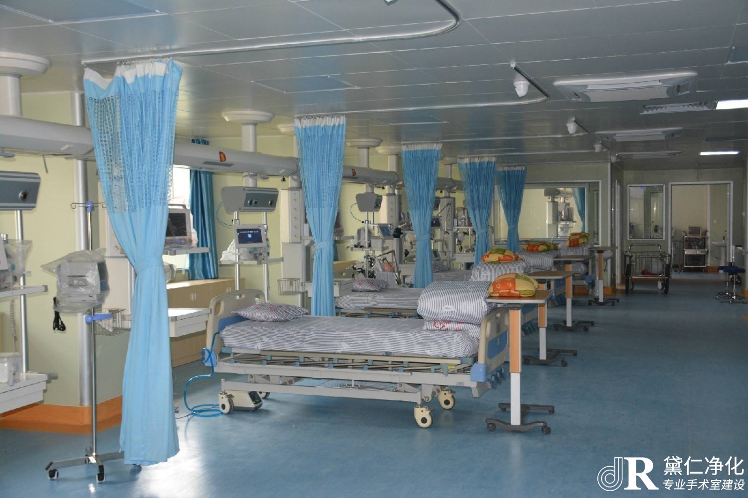 ICU病房床位周围设计